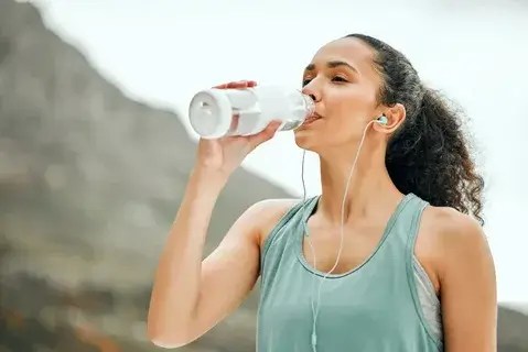 Hydration Hacks: How Much Water Does Your Body Really&nbsp;Need?